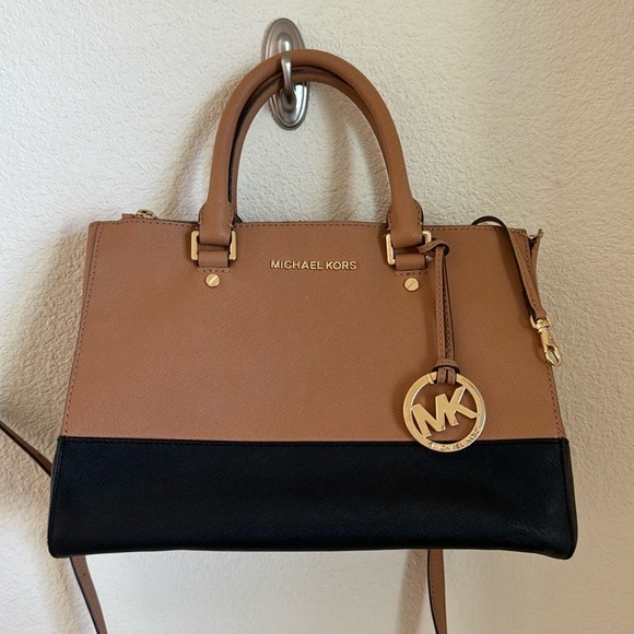 Michael Kors Satchel - Picture 1 of 8